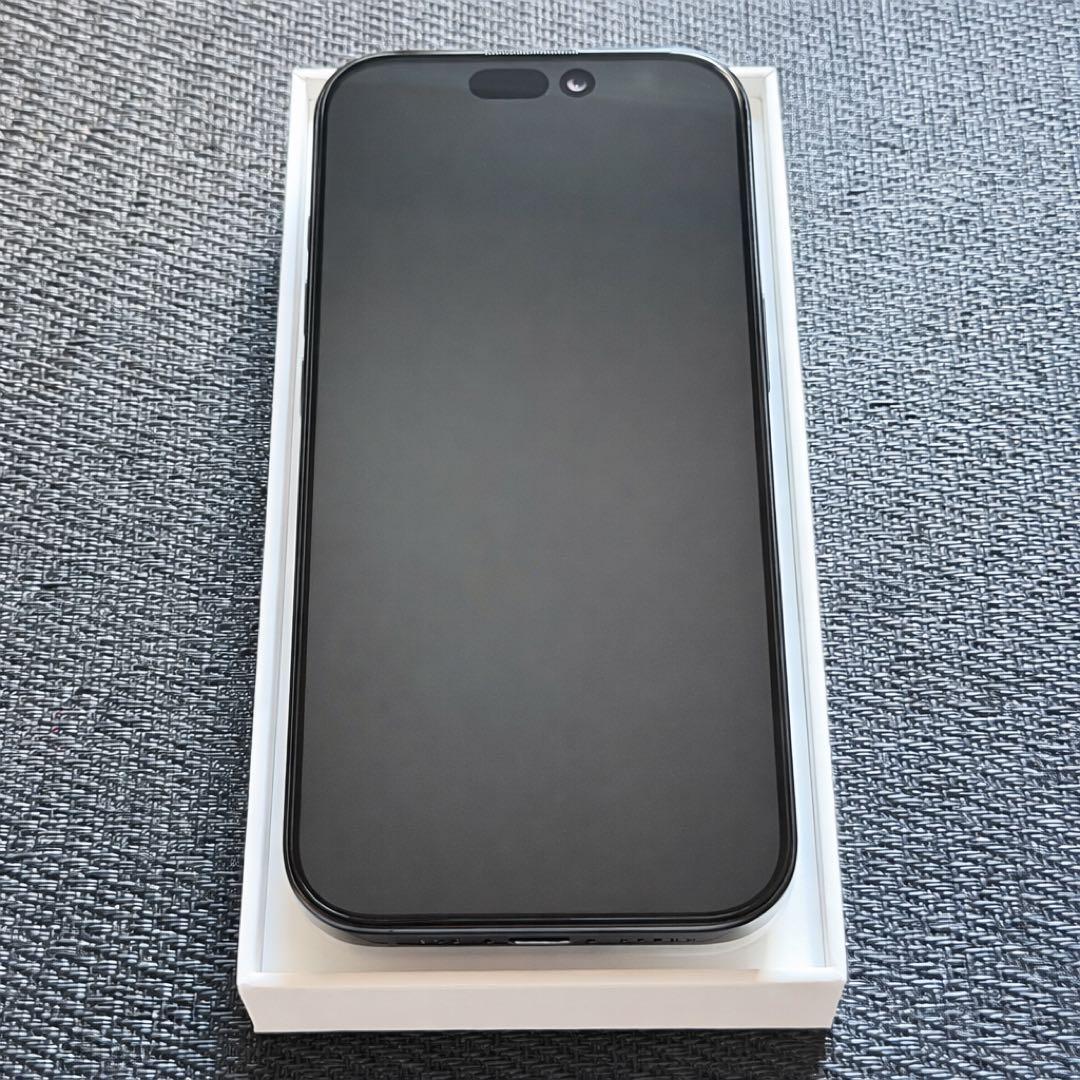 iPhone 16 Pro 512GB ブラックチタニウム 美品 箱あり