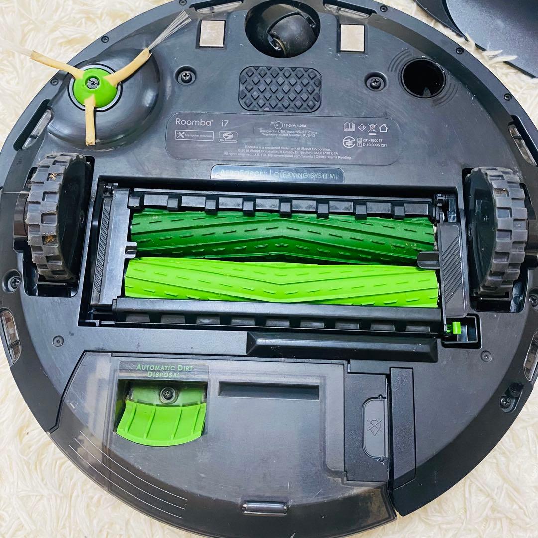 ロボット掃除機 iRobot Roomba ルンバ i7 クリーンベース付き