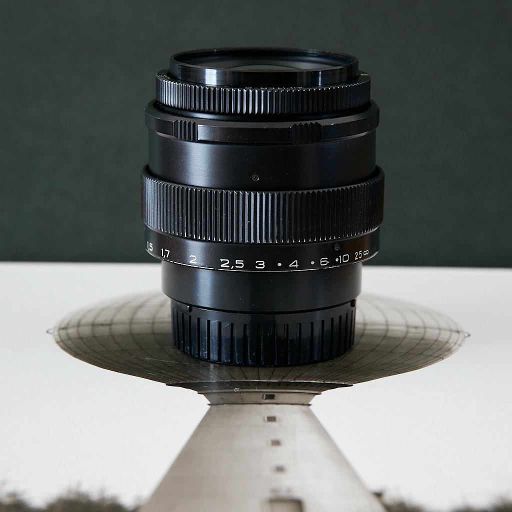 JUPITER-9 85mm f/2 レンズ M42