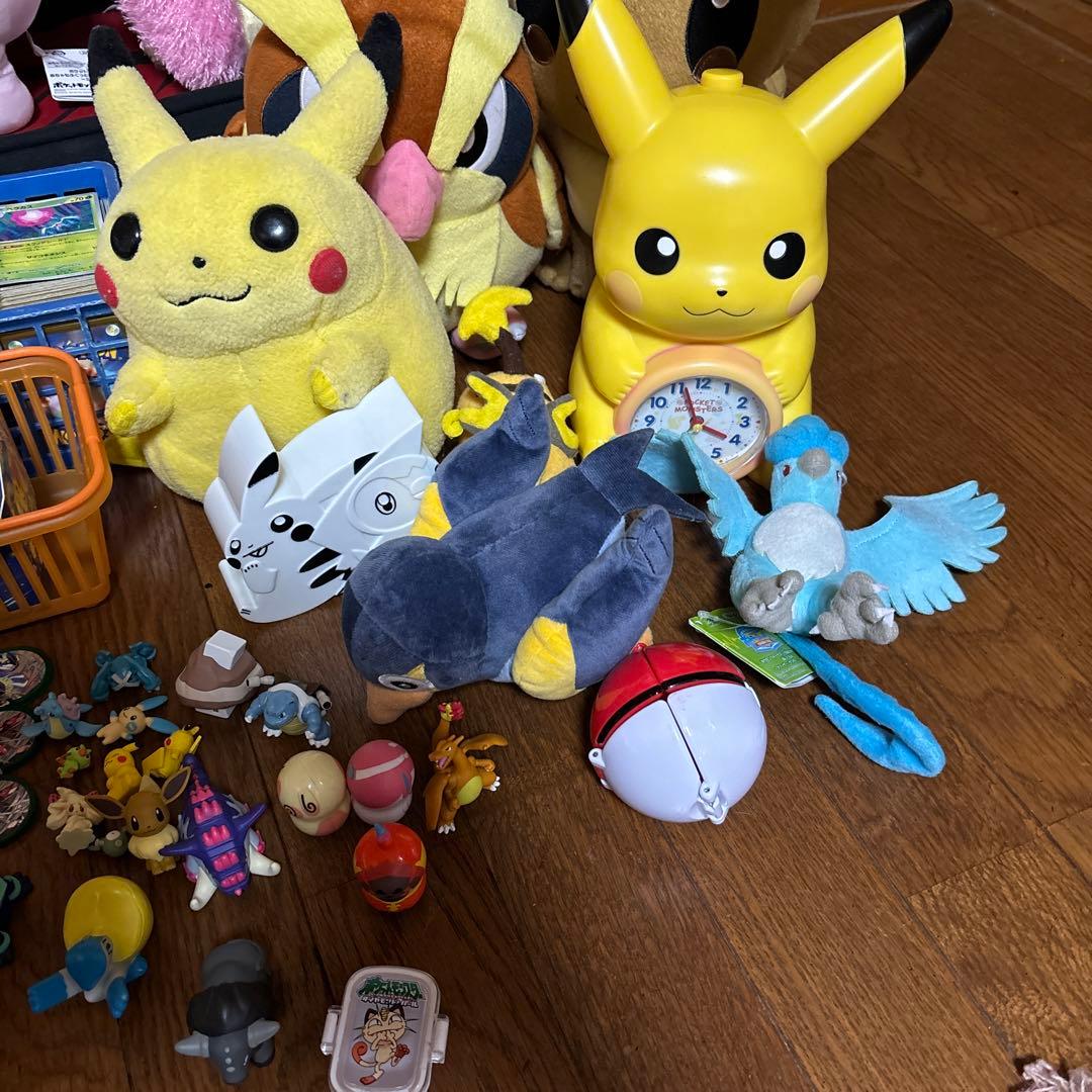 ポケモンカード＆おまけ付き