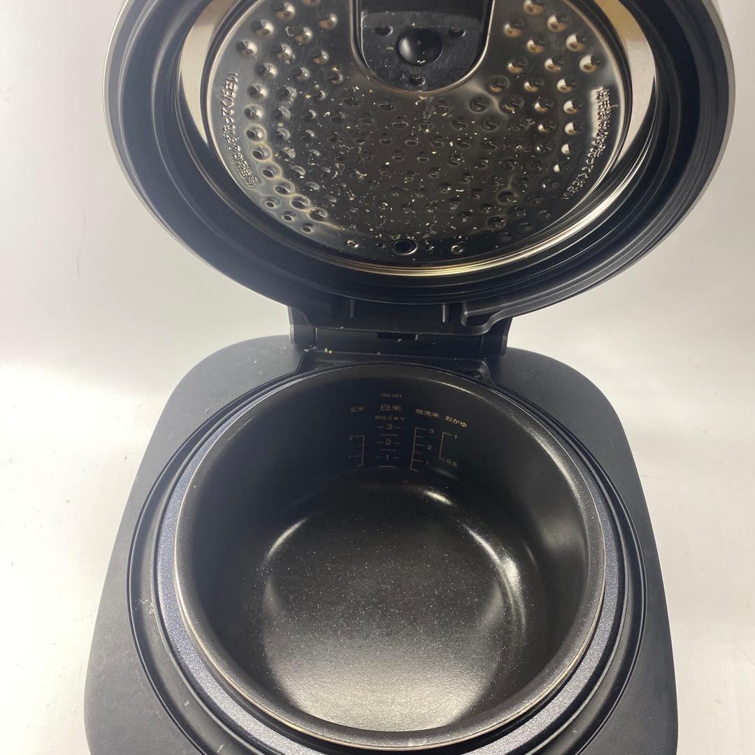 23年製　BALMUDA K08A-BK バルミューダ 炊飯器　GOHAN