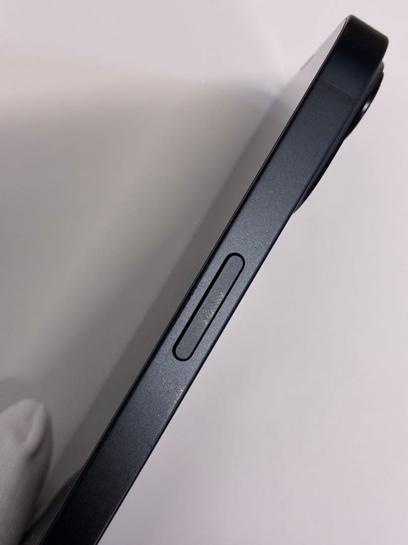 iPhone 13 128 GB ミッドナイト 黒 本体 バッテリー 100%