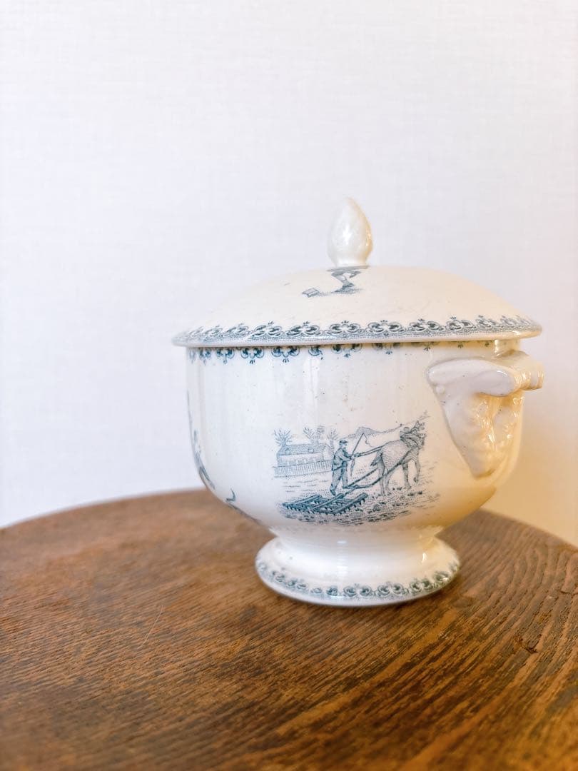 フランスアンティーク　Saint amand la dinette　スーピエール