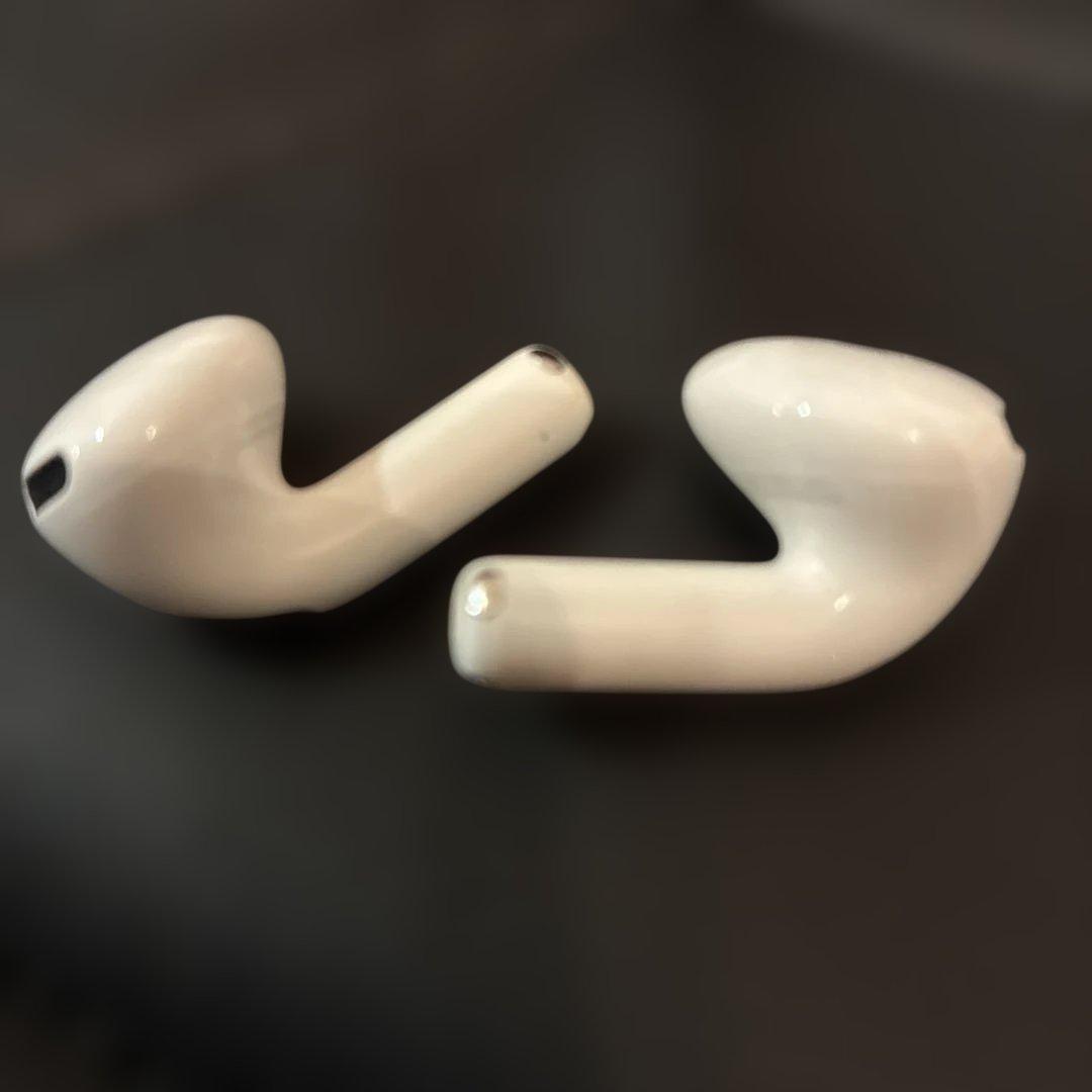 AirPods 4 (ANC) 本体　美品