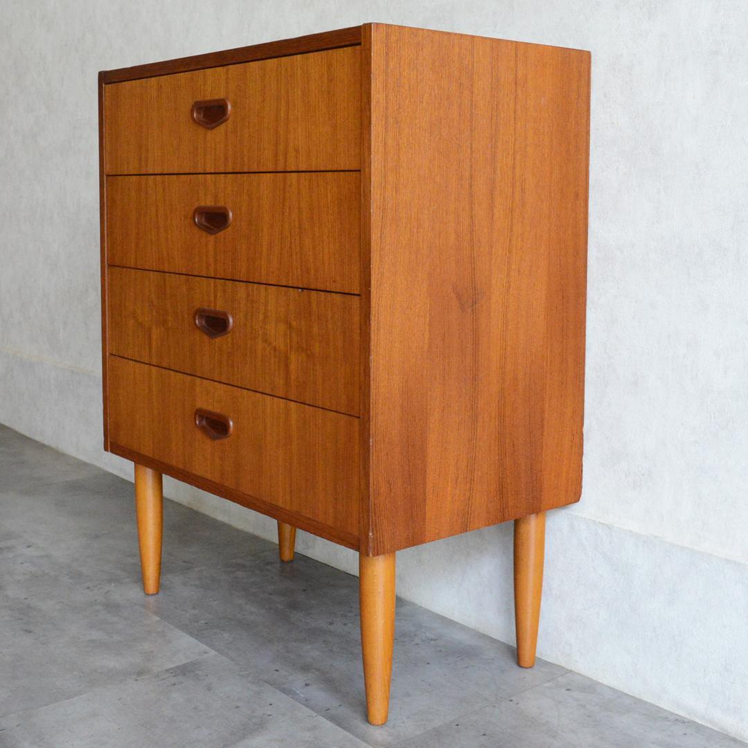 ミサ　デンマーク 北欧ヴィンテージ ４段チェスト 北欧家具 コンパクト