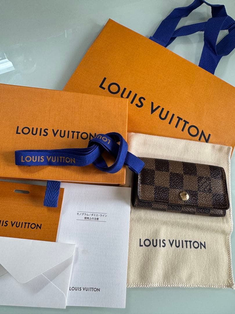 LOUIS VUITTON ルイヴィトン ダミエミュルティクレ４連キーケース