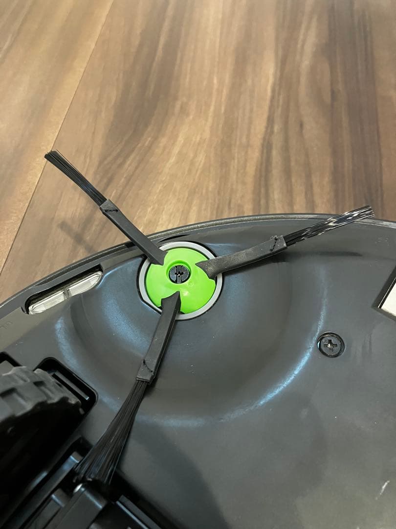 ルンバ j7 フィルターとブラシを新品に交換済み アプリ連携 スケジュール設定