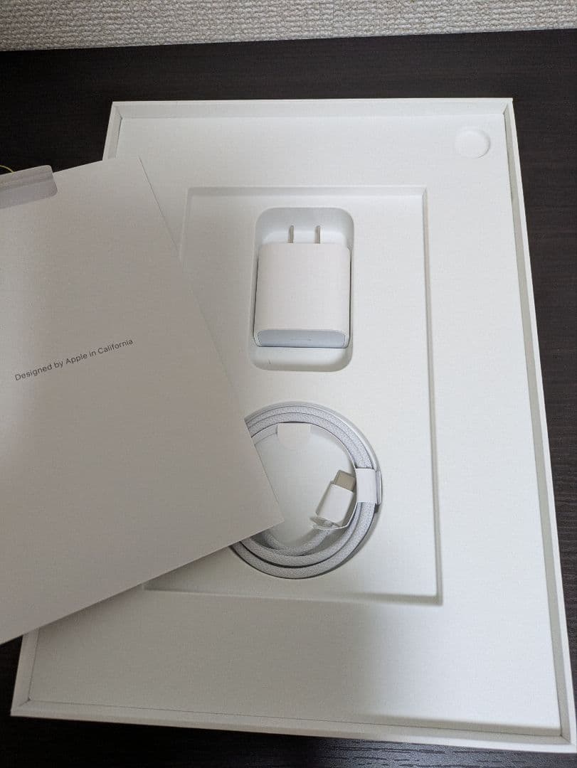 Apple iPad 本体11インチ(A16) イエロー2025年春モデル美品