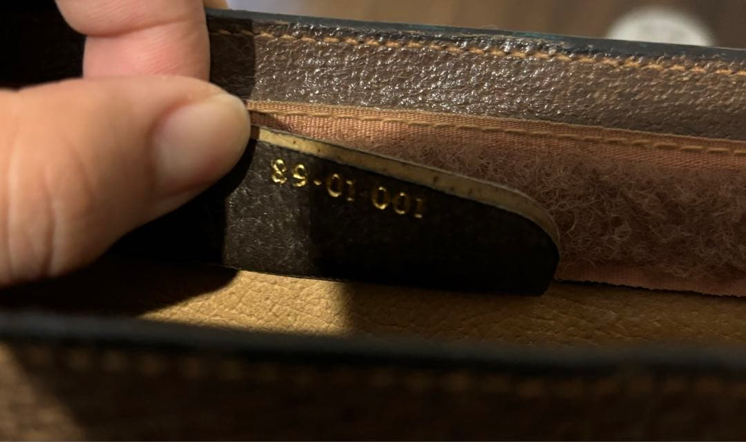 【美品】GUCCI シェリーライン　セカンドバック クラッチ　イタリア製