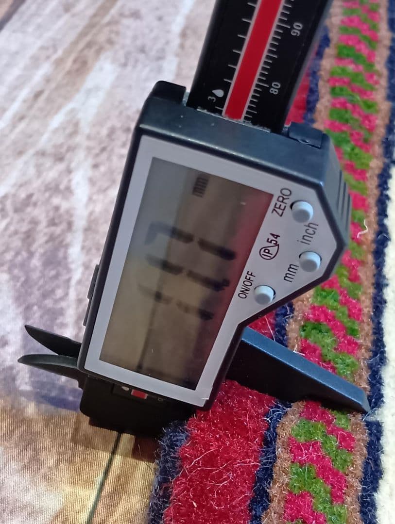 ペルシャ絨毯　ヤラメ絨毯　座布団　手織り　イラン　座布団ヤラメ(7)