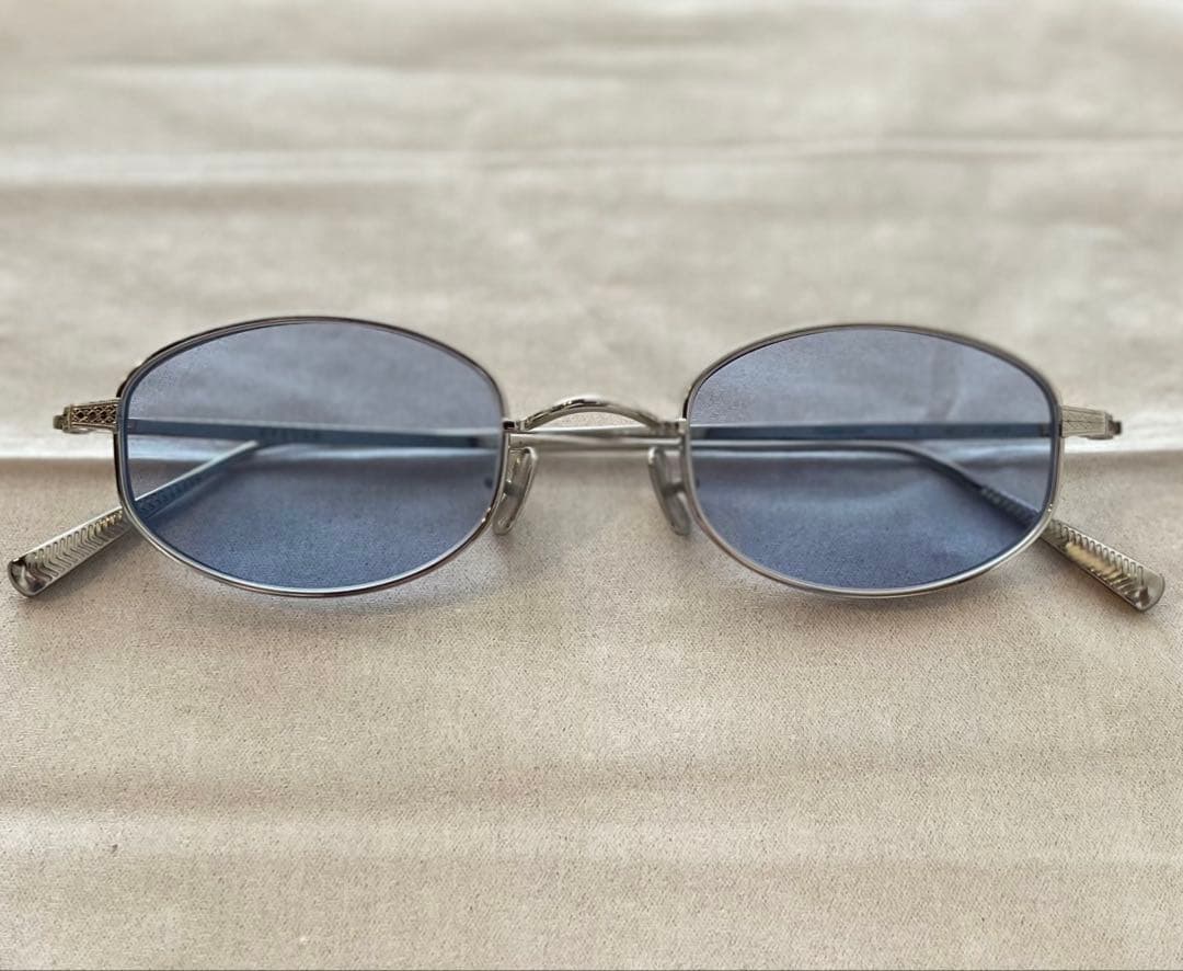 EYEVAN THOMPSON バレルシェイプ