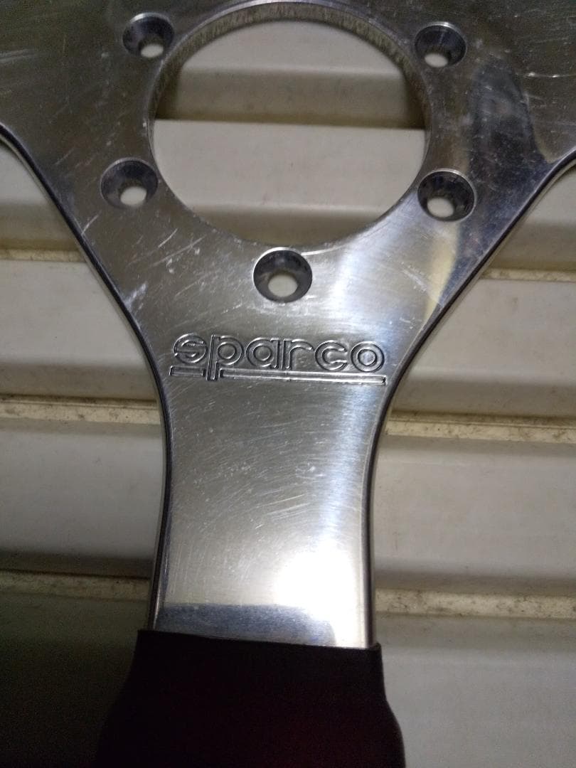 【送料無料】社外ステアリング（ハンドル） 汎用