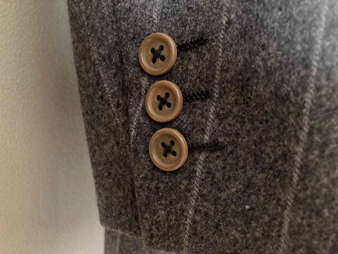 ミラショーン（ＭＩＬＡ　ＳＣＨＯＮ）スーツ　イタリア製