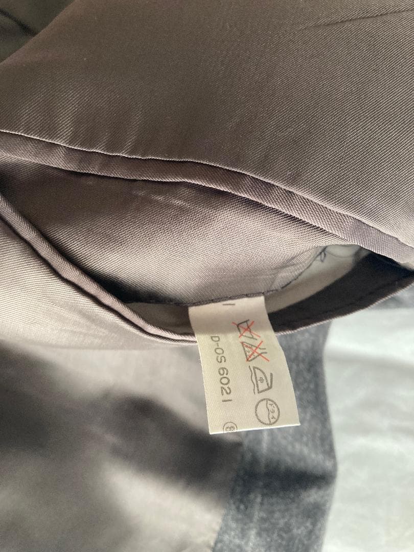 ミラショーン（ＭＩＬＡ　ＳＣＨＯＮ）スーツ　イタリア製