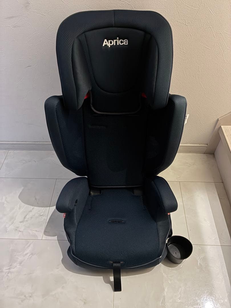 アップリカ　エアグルーヴAD ジュニアシート　ネイビー Aprica