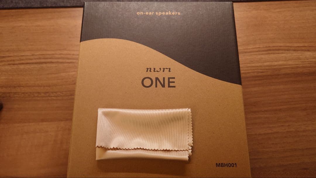 NWM ONE ダークグレイ MBH001KA 未開封未使用