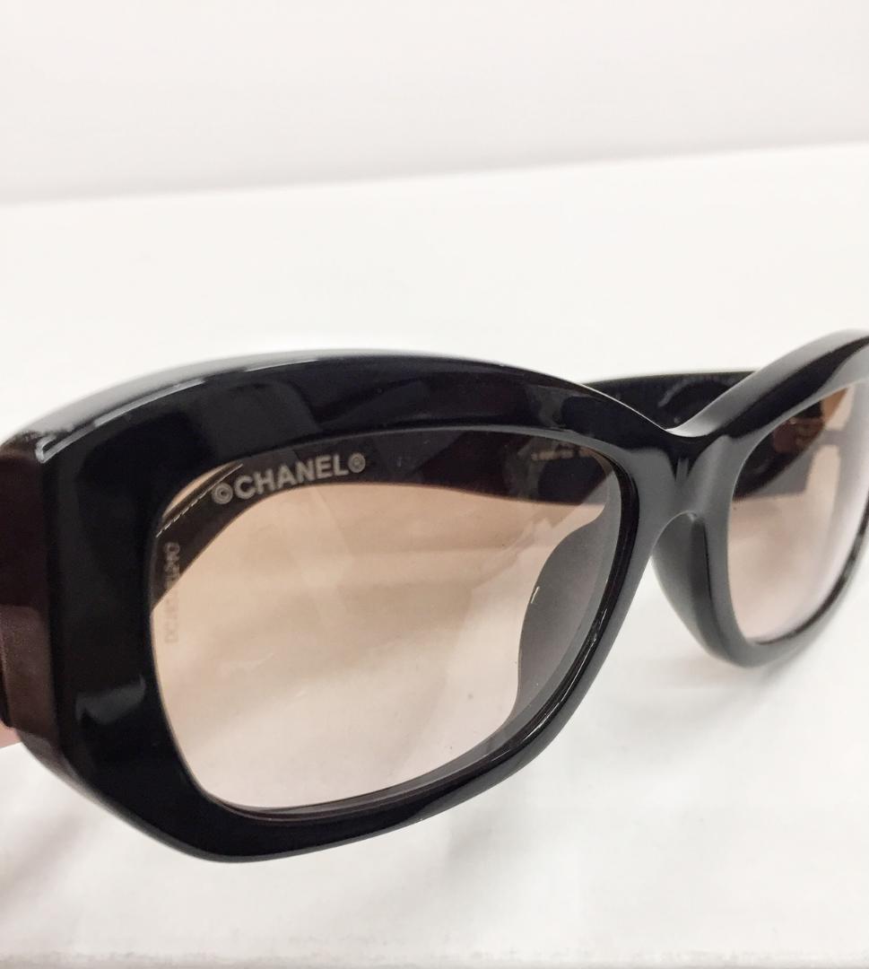 美品 CHANEL/シャネル ブラックカラー セル サングラス 5493