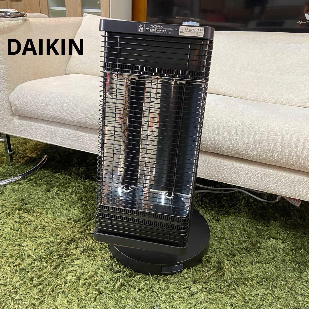 美品⭐️DAIKIN ダイキン　 遠赤外線暖房機　セラムヒート　2022年製