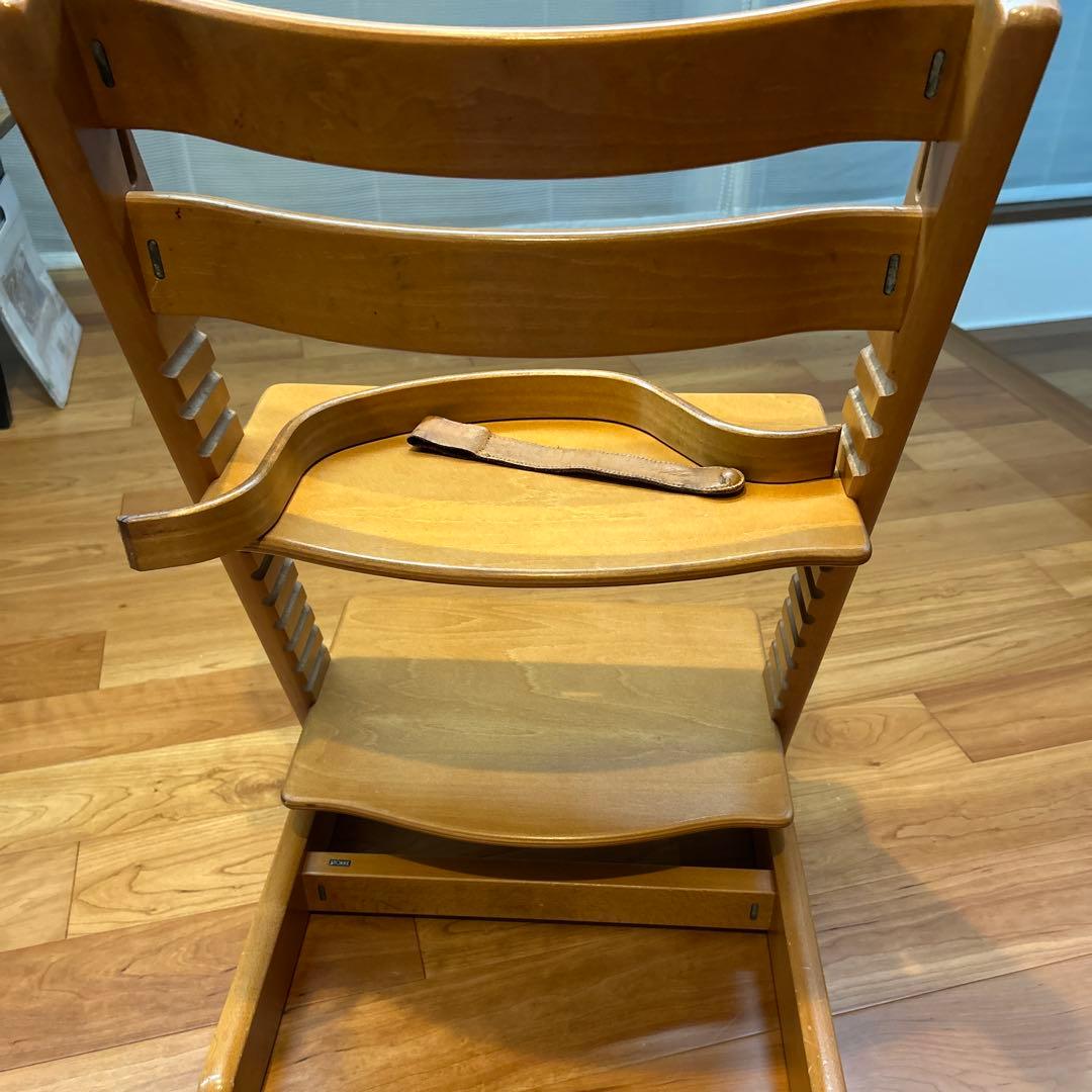 廃盤カラー stokke trip trap チェリー　トリップトラップ