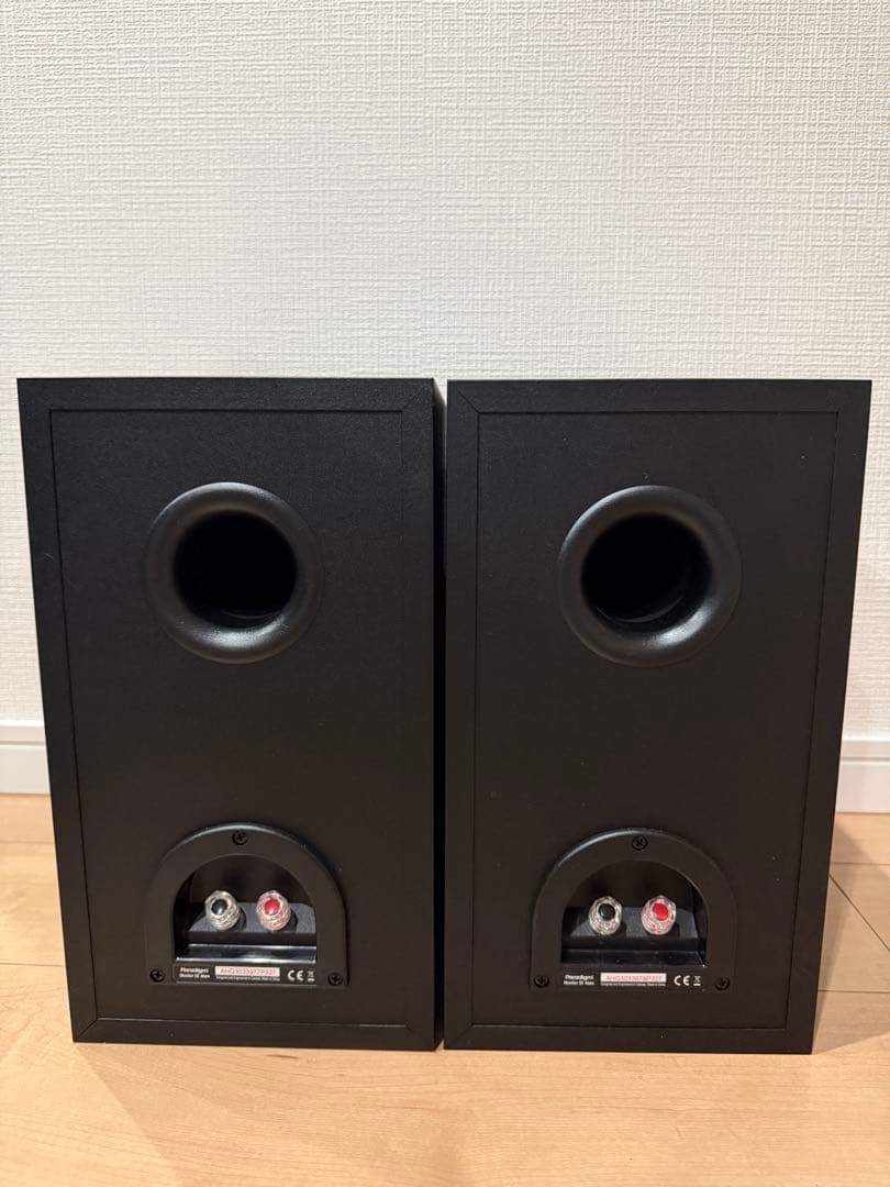 【美品】Paradigm Monitor SE Atom