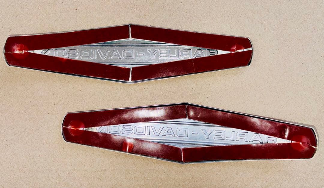 HARLEY-DAVIDSON タンクエンブレム メタル製左右セット