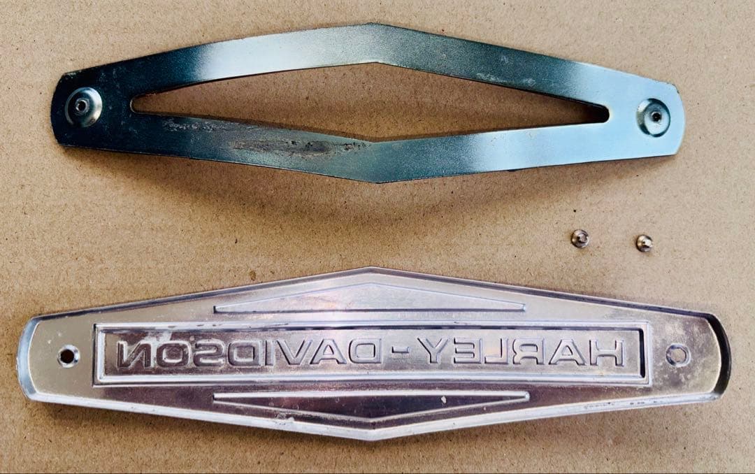 HARLEY-DAVIDSON タンクエンブレム メタル製左右セット