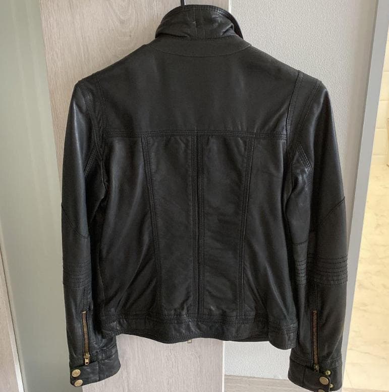 美品Zadig&Voltaire 本革ジャケット