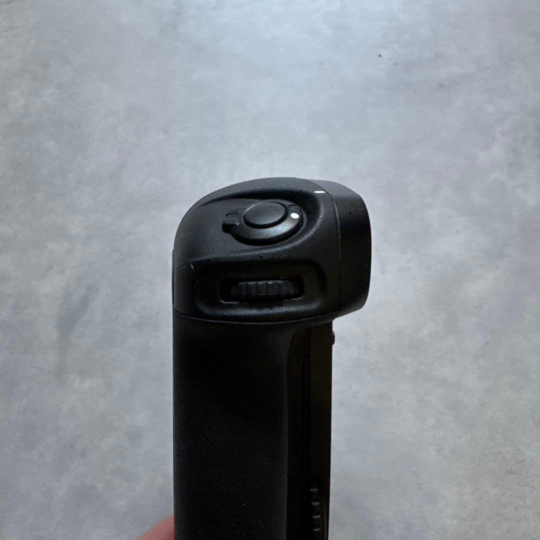 Nikon D600 デジタル一眼レフカメラ ボディ＋リモコン＋MB-D14