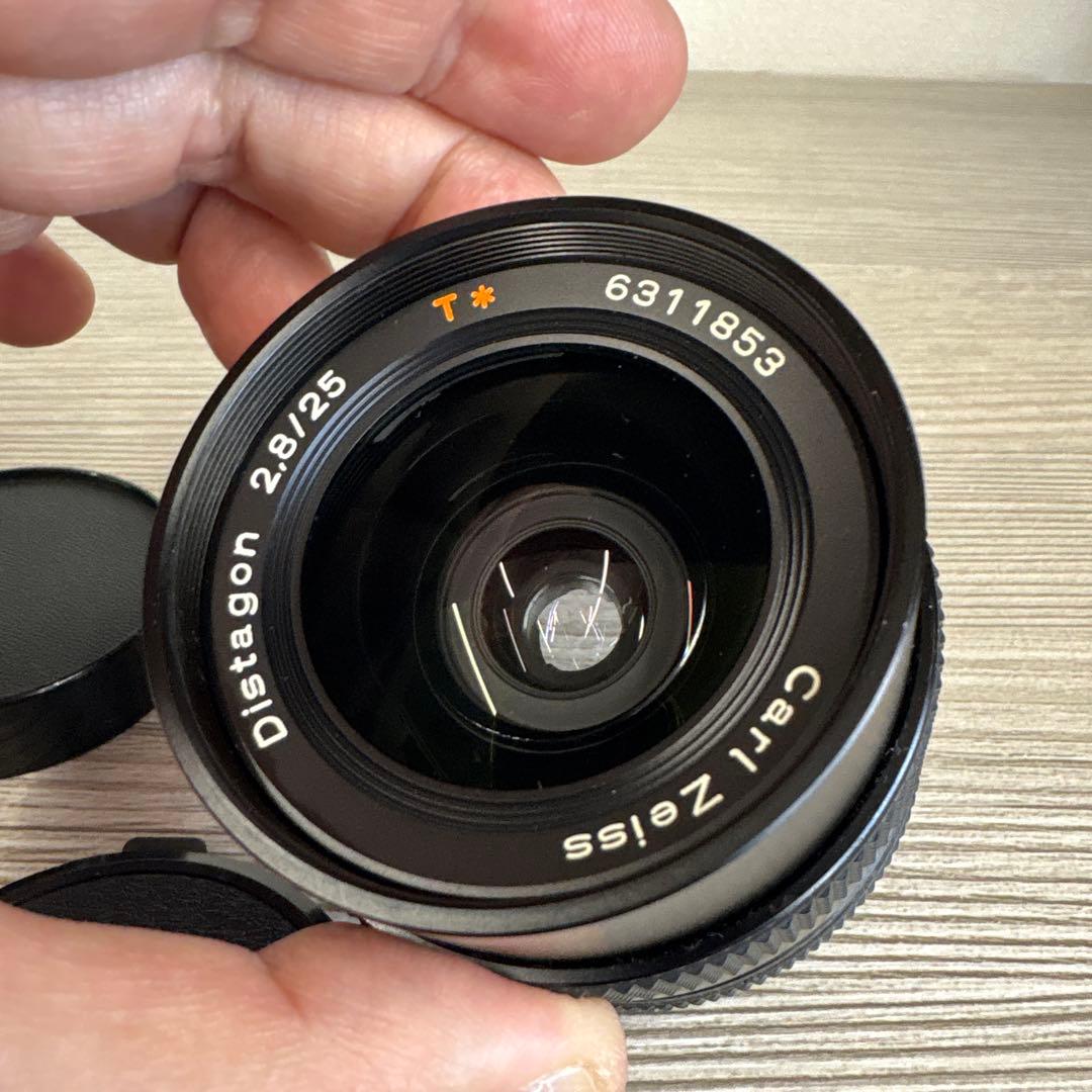 Carl Zeiss Distagon 25mm f2.8レンズ　コンタックス