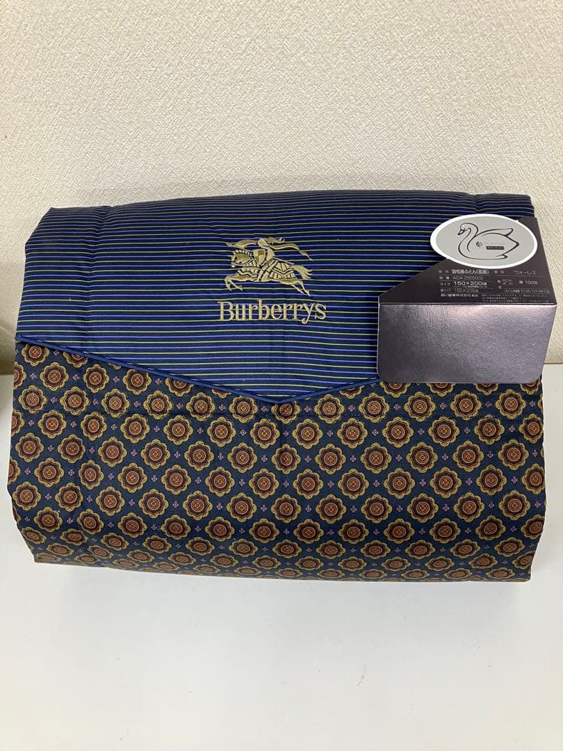 Burberrys 羽毛掛け布団　ダウンケット 150x200cm