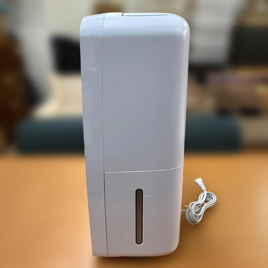 ★SHARP　除湿器　プラズマクラスター　CV-P71　2023年製