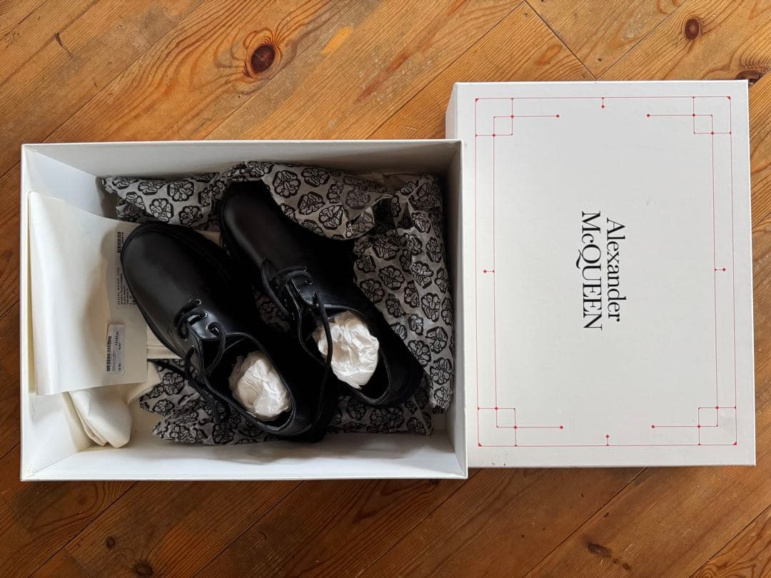 Alexander McQueen ブラックドレスシューズ