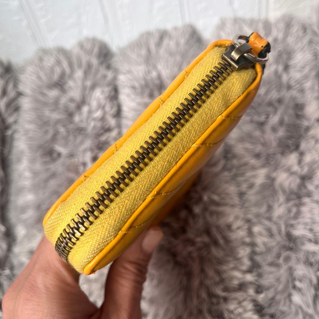 良品✨GUCCI マーモント　長財布　キルティング　ラウンドファスナー　イエロー