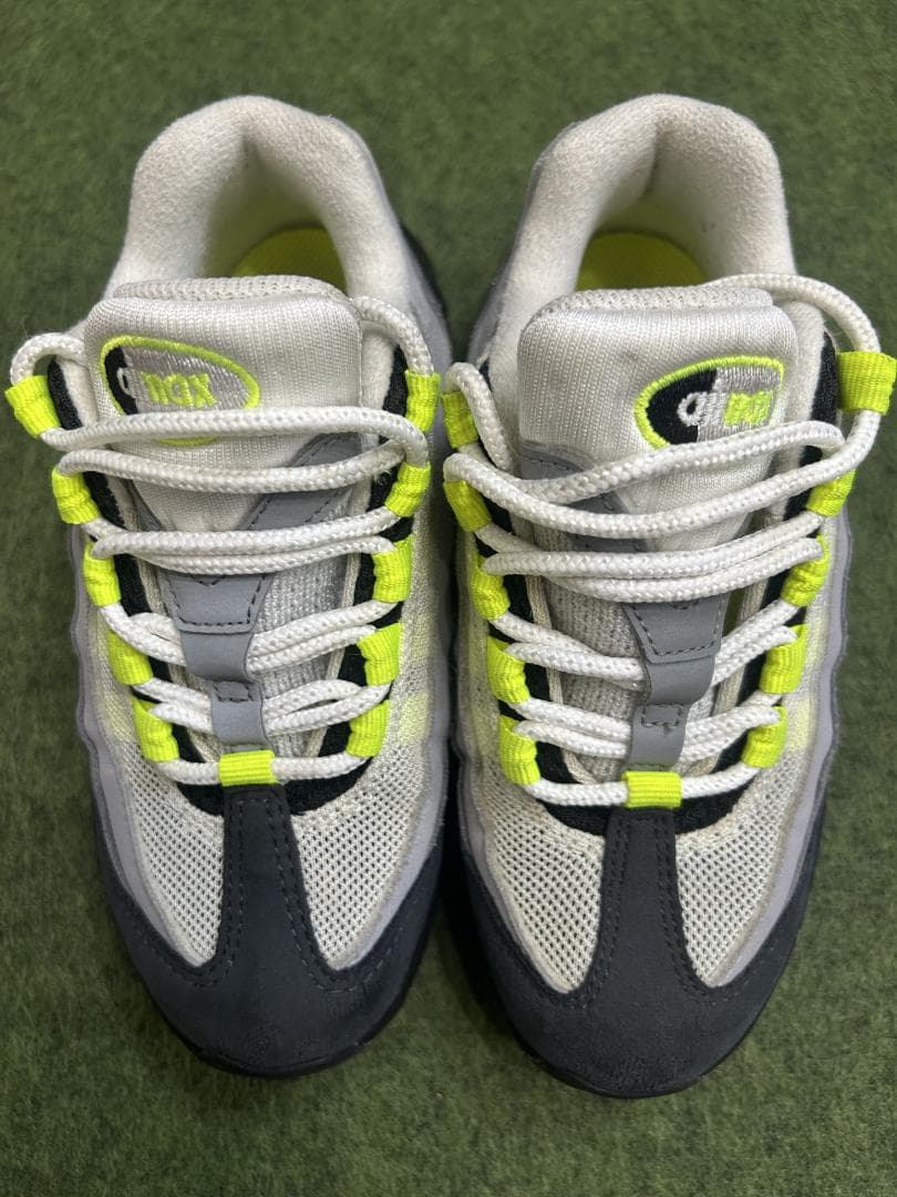 【日本未発売】Nike Air Max 95 ネオンイエロー 18.5 cm