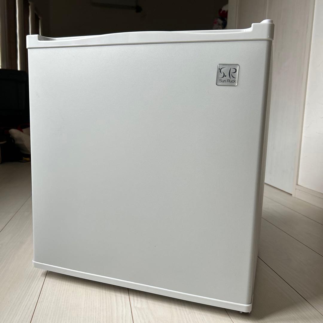 電子冷蔵庫　冷庫さん　20L