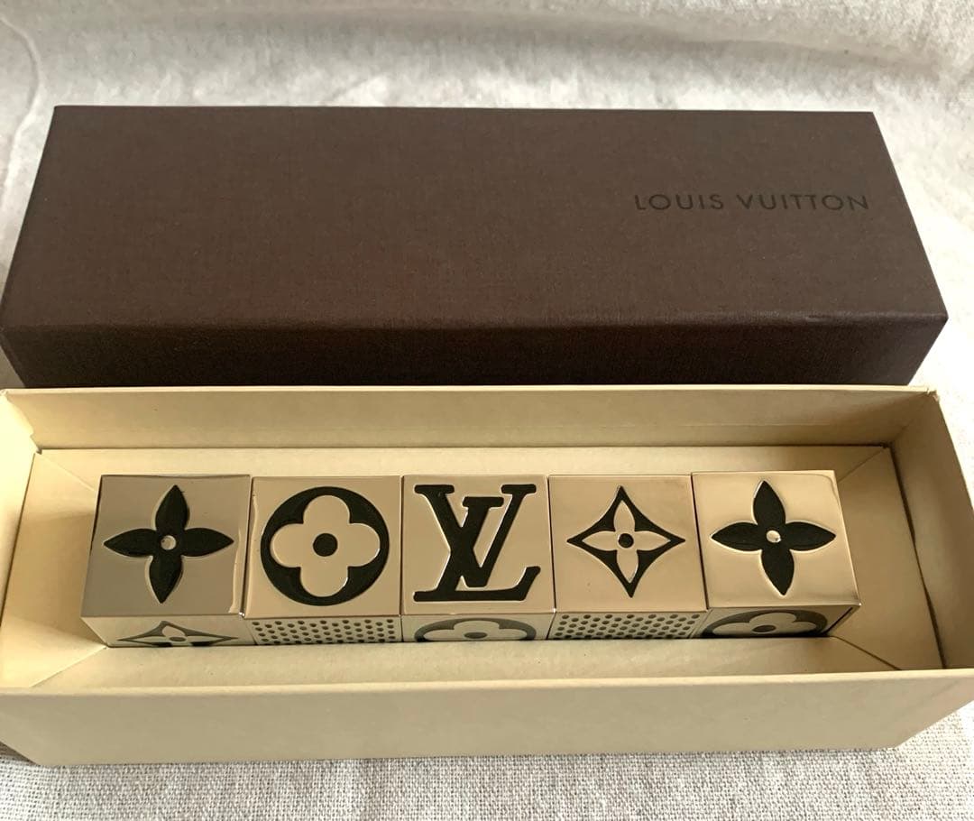 【最終お値下げ済み】ルイヴィトン　キューブゲーム　未使用