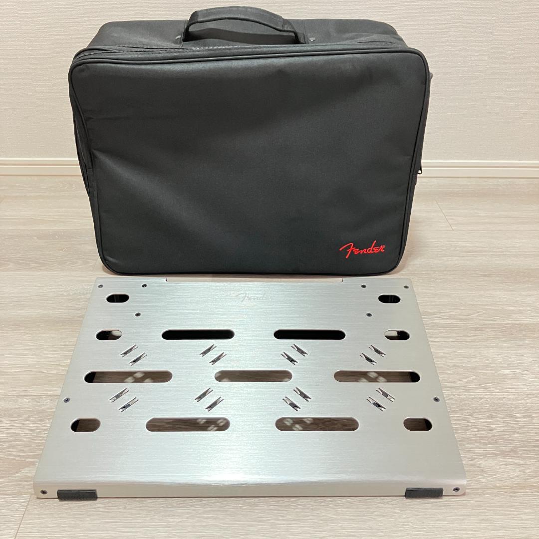 美品 Fender Pedal Board Small with Bag 軽量