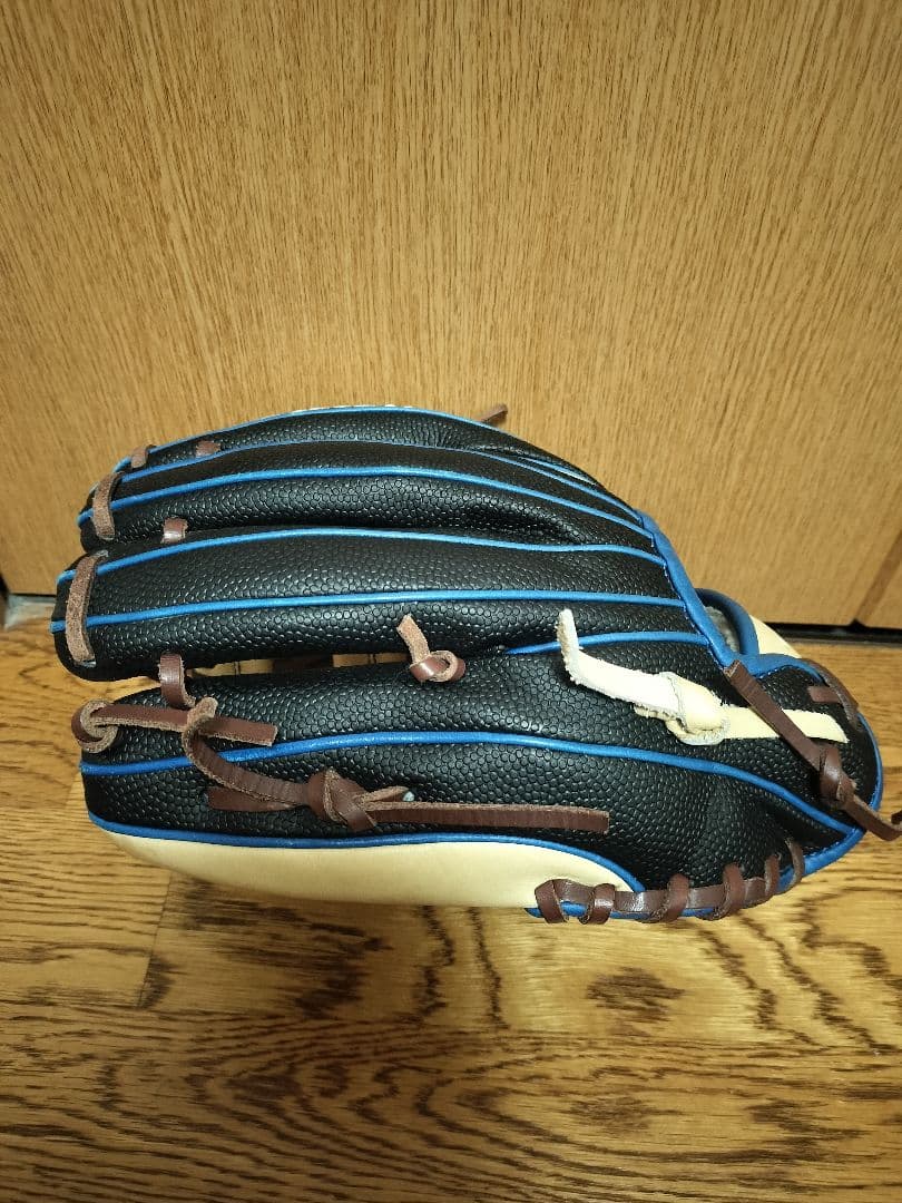 Wilson アルトゥーベモデル