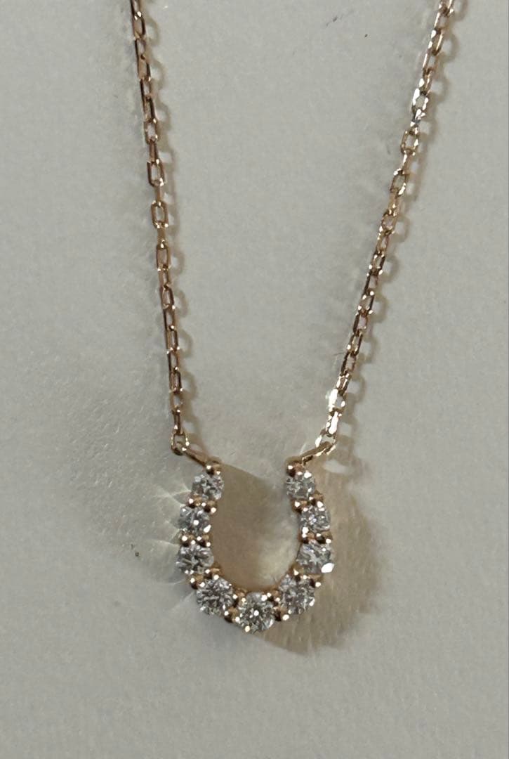 4℃ K18 ダイヤ　ホースシュー　ネックレス