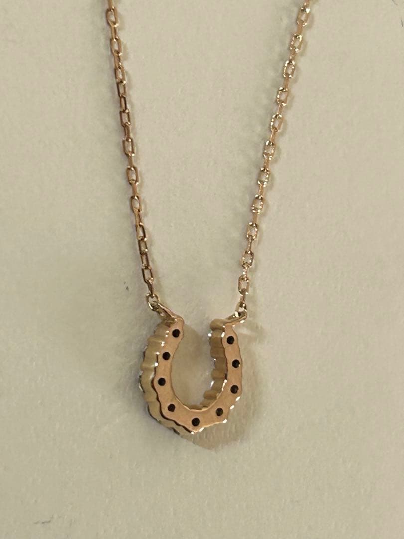 4℃ K18 ダイヤ　ホースシュー　ネックレス