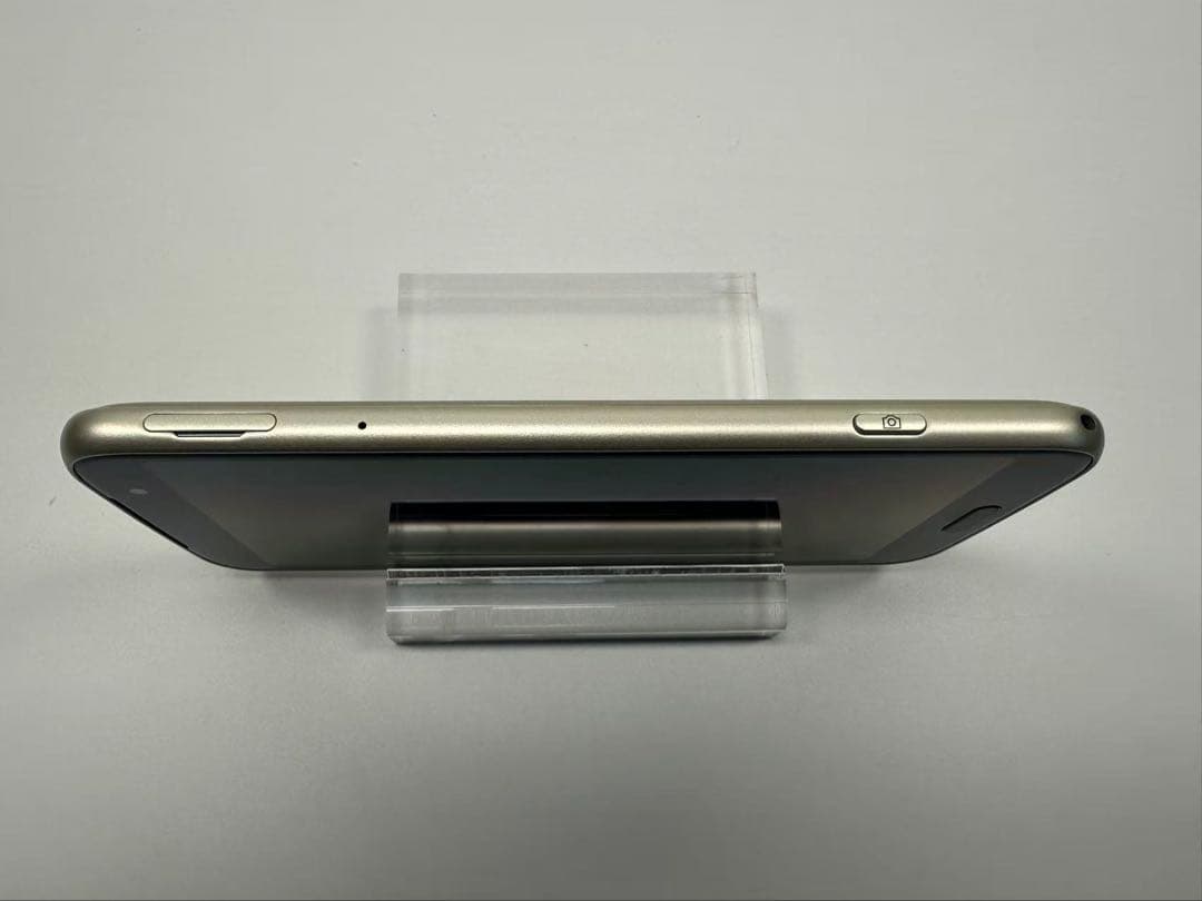 NTT docomo らくらくスマートフォン F-53E ゴールド ジャンク