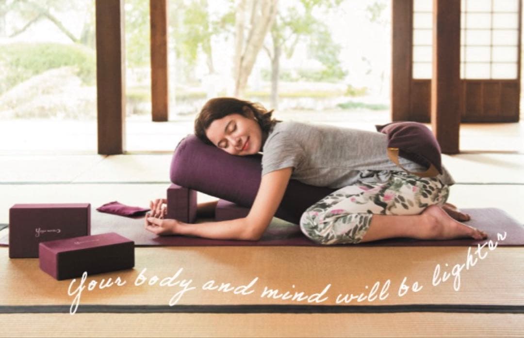 ヨガボルスター　yoga works