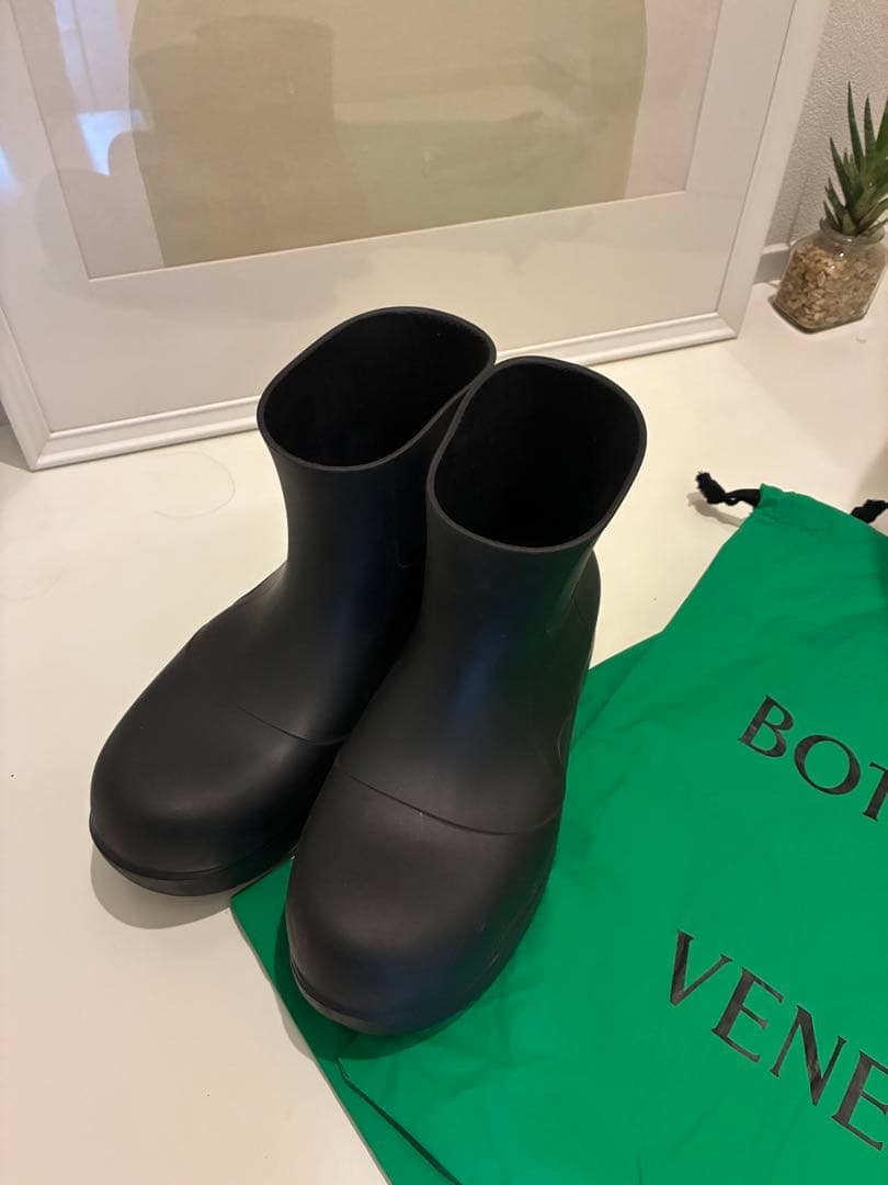 s*o様 【美品】BOTTEGA VENETA ブラック パドルブーツ 38