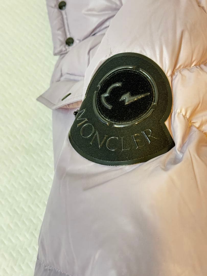 モンクレール ダウンジャケット メンズ