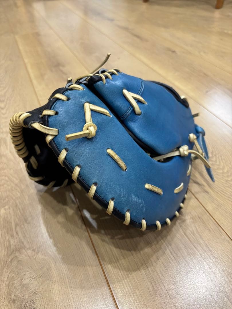 ミズノ一般オーダーファーストミット！廃盤品！小笠原道大モデル！美品良品！