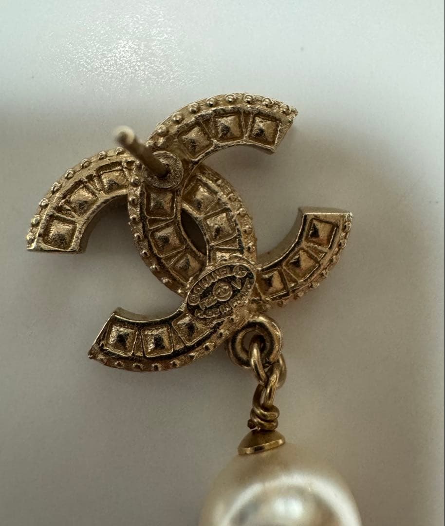 正規品☆定番シャネルピアス 片耳 ココマークパールラインストーン 美品 本物