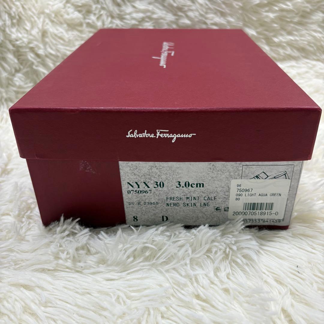 ク*ケ様 サルヴァトーレ　フェラガモ　本革　ローファー　ロゴ　24cm 8 ミン