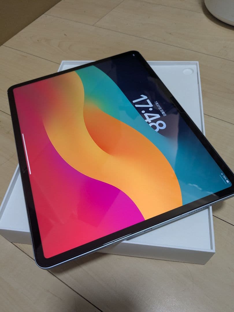 13インチiPadAir(M2)Wi-Fi+Cellular256GB　Bule