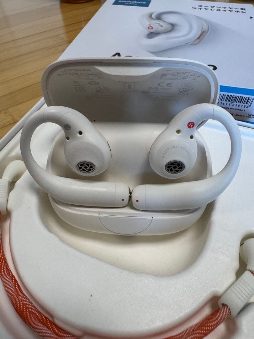 【早い者勝ち】 soundcore AeroFit Pro ワイヤレスイヤホン