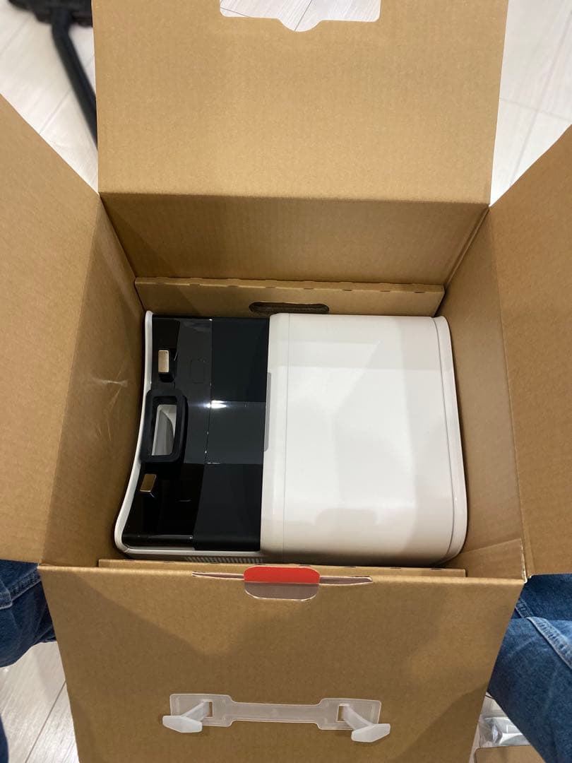 SwitchBotロボット掃除機K10+